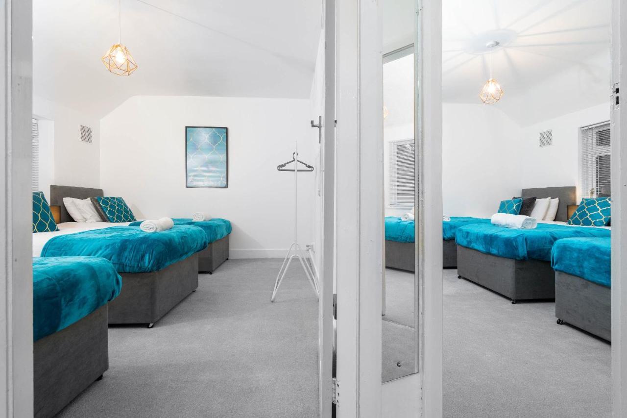 Large 4 Bedroom House - Top Rated - Off-Street Parking - Garden - Sleeps 9 - Contractors - Groups - Pool Table Northfield Eksteriør bilde